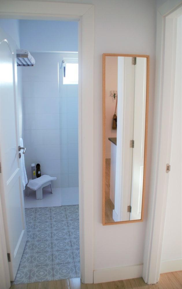 The Resthouse Apartment Candelaria Ngoại thất bức ảnh
