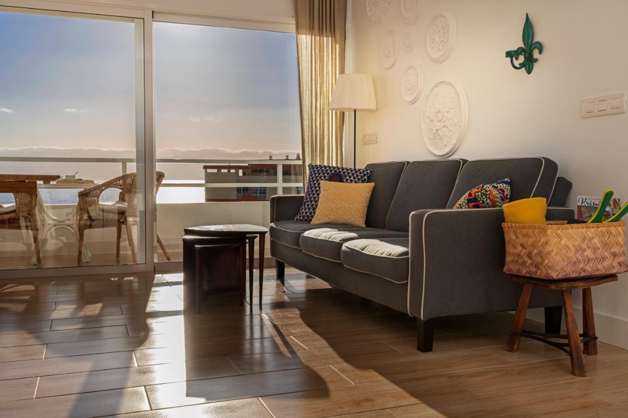 The Resthouse Apartment Candelaria Ngoại thất bức ảnh