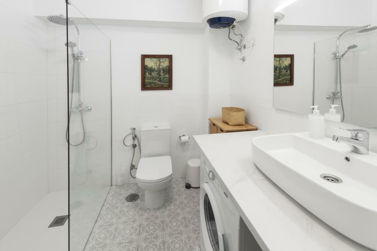 The Resthouse Apartment Candelaria Ngoại thất bức ảnh