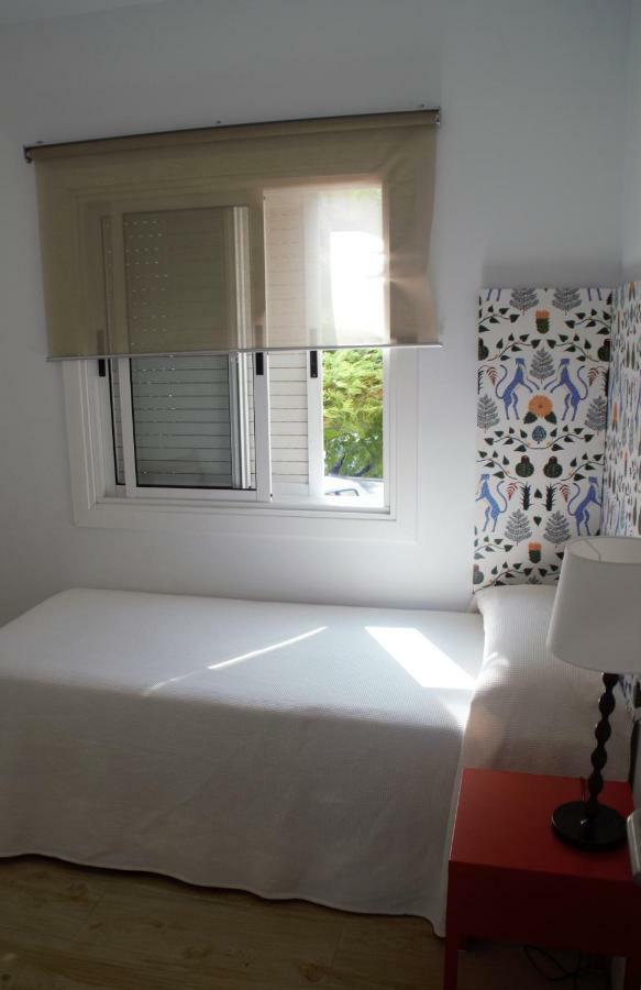The Resthouse Apartment Candelaria Ngoại thất bức ảnh